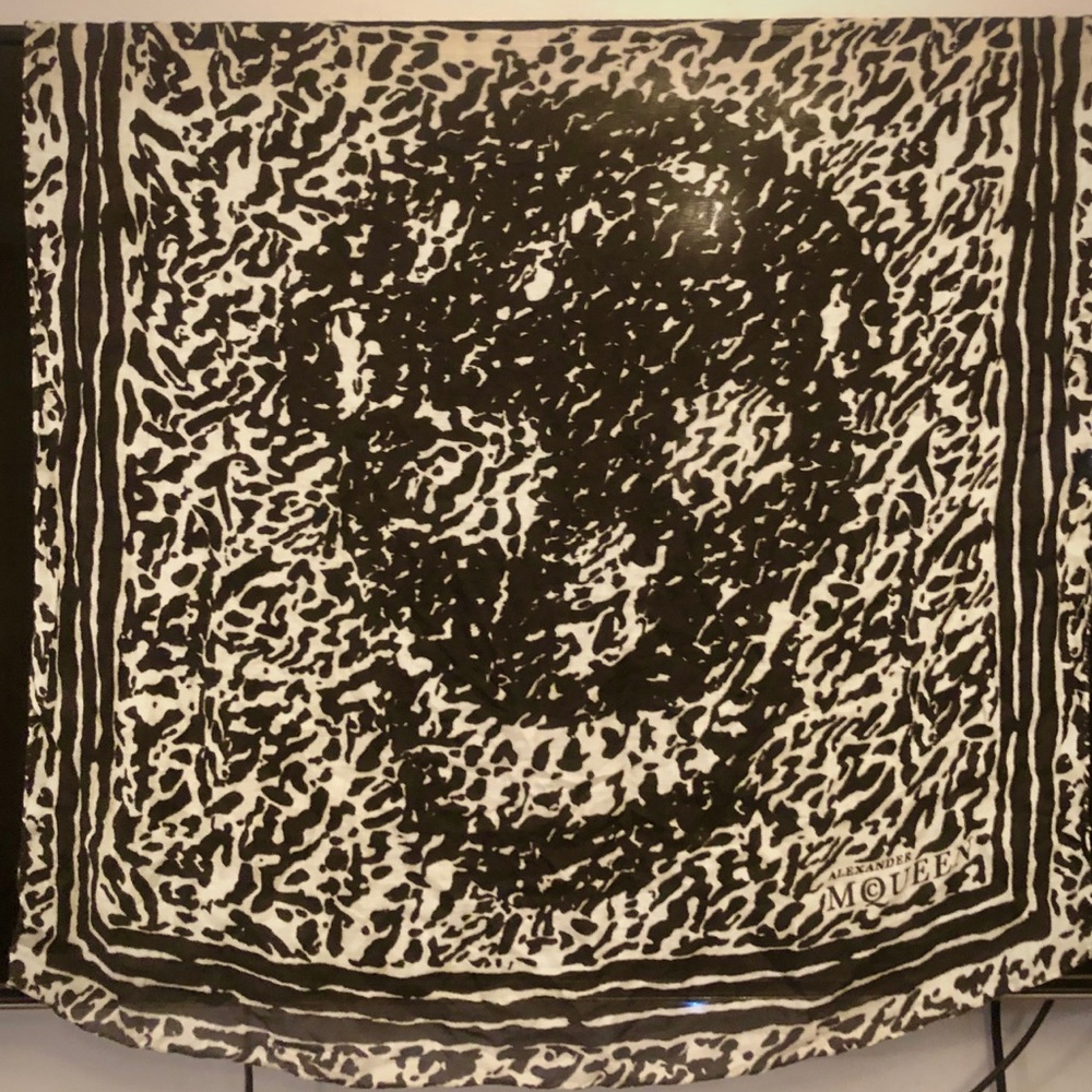 Alexander McQueen Modal Scarf